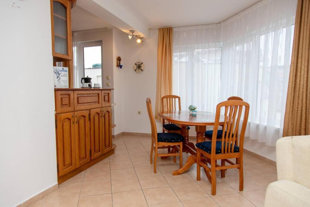 Convenient 1-Bedroom Flat Next To Harmanite Beach Sozopol Exterior photo